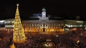 Nouvel an dans une ville d'Europe : Madrid en Espagne